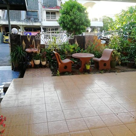 Love Homestay Ct Kangar Buitenkant foto