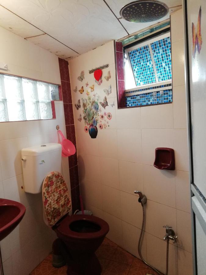 Love Homestay Ct Kangar Buitenkant foto